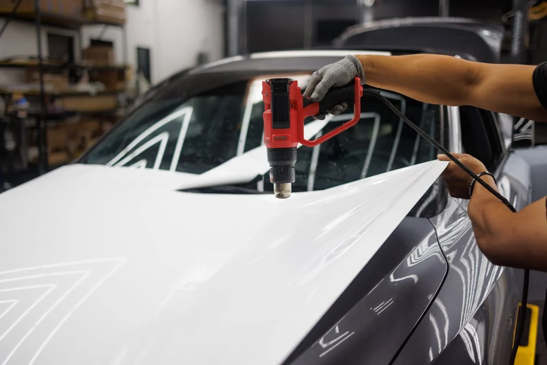 GRAPHENE DETAILING